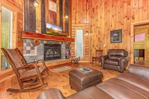 Living - 28560 Blackjack Rd, Logan, OH 43138 photo 5 of 16