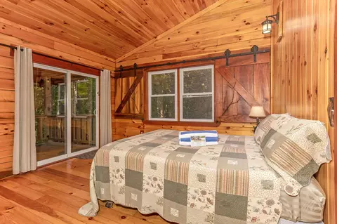 Bedroom - 28560 Blackjack Rd, Logan, OH 43138 photo 13 of 20