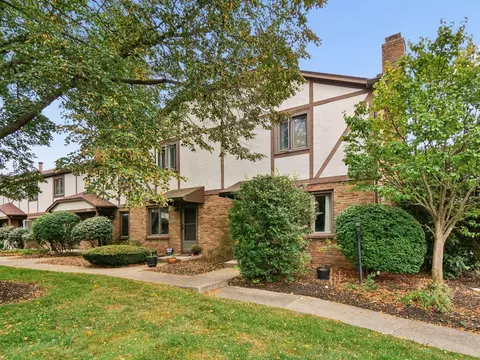 1960 Drury Ln, Columbus, OH 43235