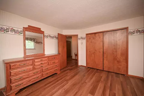 Bedroom - 673 Edgefield Dr, Marion, OH 43302 photo 7 of 7
