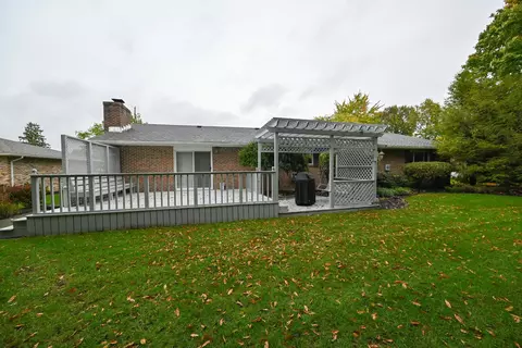 Exterior - 673 Edgefield Dr, Marion, OH 43302 photo 8 of 17