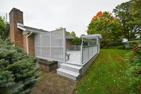 Exterior - 673 Edgefield Dr, Marion, OH 43302 photo 7 of 17