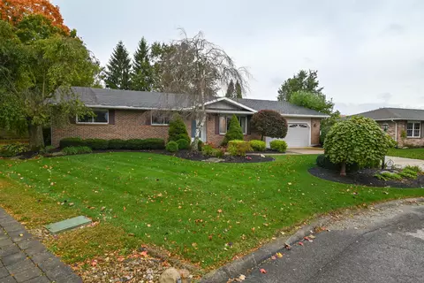 Exterior - 673 Edgefield Dr, Marion, OH 43302 photo 3 of 17
