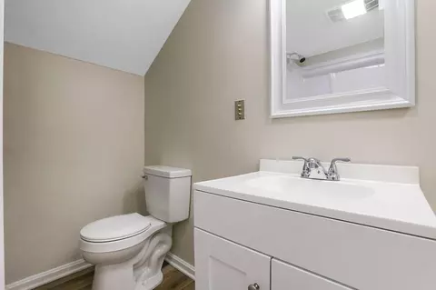 Bath - 832 E Main St, Lancaster, OH 43130 photo 6 of 7