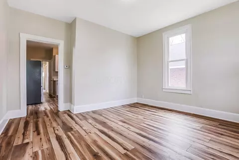 Living - 832 E Main St, Lancaster, OH 43130 photo 2 of 5