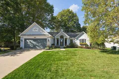 8100 Coldharbor Blvd, Lewis Center, OH 43035