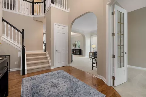 Entry Way - 7651 Kestrel Way E, Dublin, OH 43017 photo 1 of 4