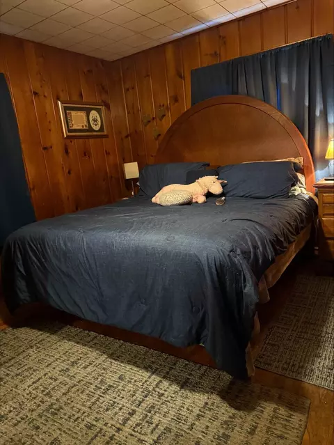 Bedroom - 237 Hickory Dr, Springfield, OH 45503 photo 1 of 3