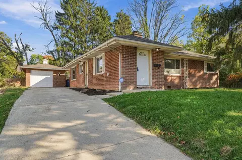550 S James Rd, Columbus, OH 43213