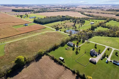 View/Area - 6936 Zane Trail Rd, Circleville, OH 43113 photo 6 of 6