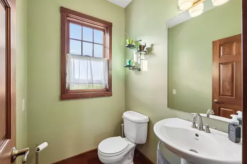 Bath - 6936 Zane Trail Rd, Circleville, OH 43113 photo 1 of 5