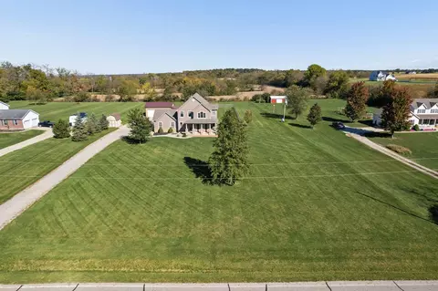 View/Area - 6936 Zane Trail Rd, Circleville, OH 43113 photo 1 of 6
