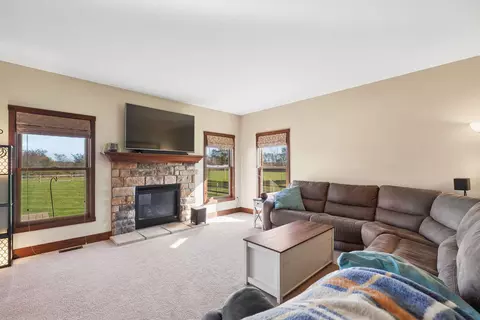 Living - 6936 Zane Trail Rd, Circleville, OH 43113 photo 2 of 4