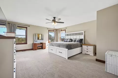 Bedroom - 6936 Zane Trail Rd, Circleville, OH 43113 photo 1 of 6