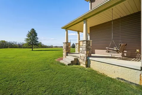 Exterior - 6936 Zane Trail Rd, Circleville, OH 43113 photo 7 of 13