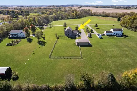 View/Area - 6936 Zane Trail Rd, Circleville, OH 43113 photo 4 of 6