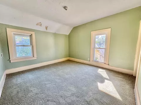Bedroom - 511 W Maple St, Willard, OH 44890 photo 2 of 3