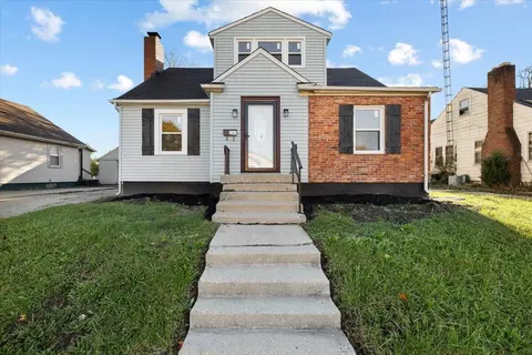 Exterior - 816 Homestead Ave, Springfield, OH 45503 photo 2 of 9