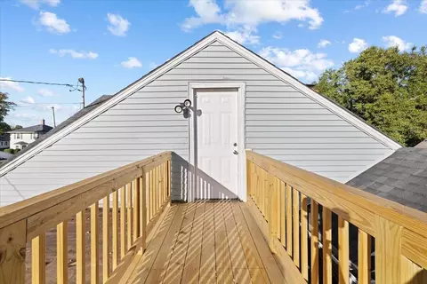 Exterior - 816 Homestead Ave, Springfield, OH 45503 photo 4 of 9