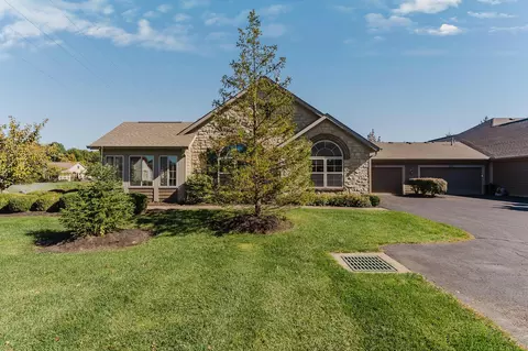4199 Windsor Bridge Pl, New Albany, OH 43054