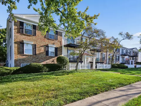 1550 Slade Ave #302, Columbus, OH 43235