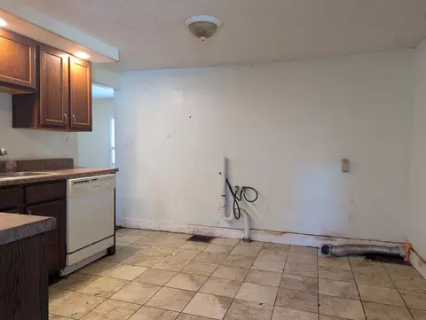 Kitchen - 2744 Sunset Ave, Springfield, OH 45505 photo 1 of 1