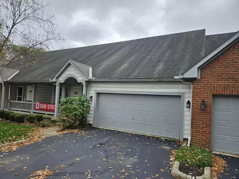 6405 Upper Lake Cir, Westerville, OH 43082