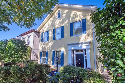 574 Franklin Ave, Columbus, OH 43215