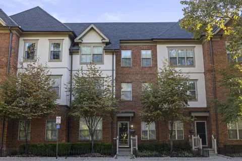 672 Park St, Columbus, OH 43215