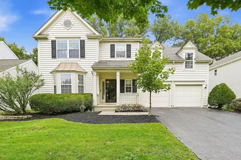 5970 Tetlin Field Dr, New Albany, OH 43054