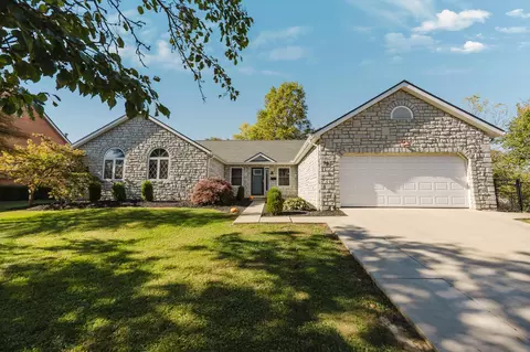 99 Valleyview Dr, Mount Sterling, OH 43143