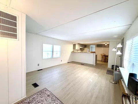 Living - 206 Rhode Island Rd, Elyria, OH 44035 photo 1 of 2