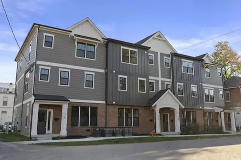 537 W Chapel St, Columbus, OH 43215