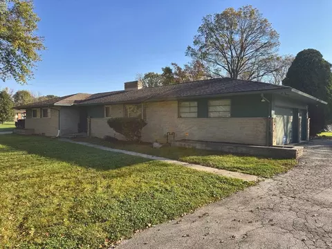 3100 Willow Springs Dr, Columbus, OH 43219