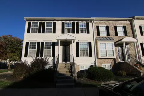 138 Green Ml, Blacklick, OH 43004