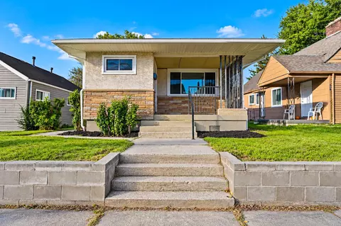 706 Frebis Ave, Columbus, OH 43206