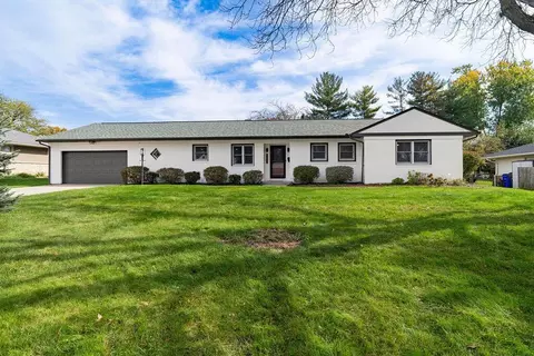 3784 Chevington Rd, Columbus, OH 43220