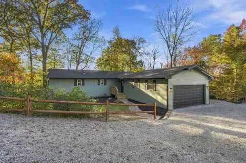 1069 Edgewood Dr, Chillicothe, OH 45601