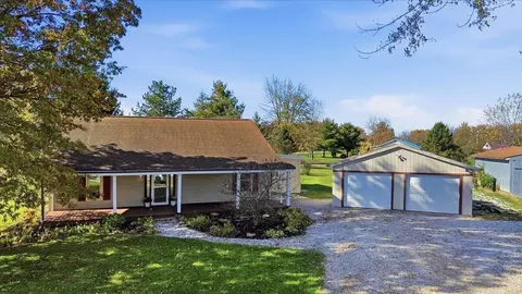 3379 Johnstown Rd, Centerburg, OH 43011