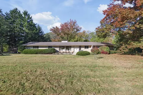 525 S Hempstead Rd, Westerville, OH 43081