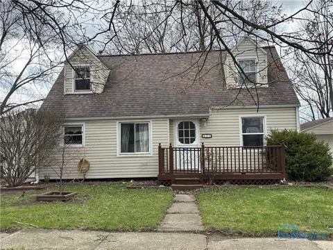 Exterior - 432 S Squire St, Holgate, OH 43527 photo 2 of 2