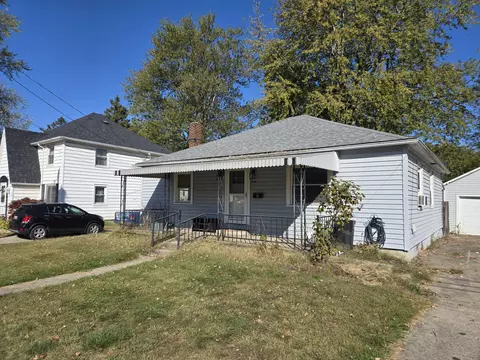 216 Yeager St, Napoleon, OH 43545