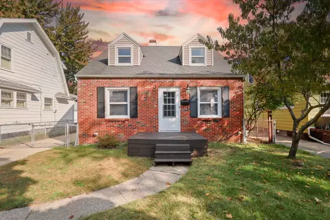 3840 Garrison Rd, Toledo, OH 43613