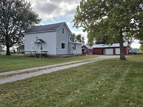 Exterior - 1575 E Bowling Green Rd, Bradner, OH 43406 photo 2 of 11