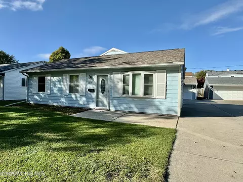 3834 Donegal Ln, Toledo, OH 43623