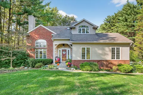 6558 Jeffers Rd, Swanton, OH 43558