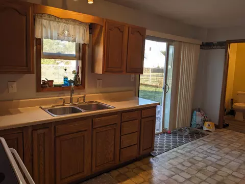 Kitchen - 240 N Eleventh St, Leipsic, OH 45856 photo 2 of 2