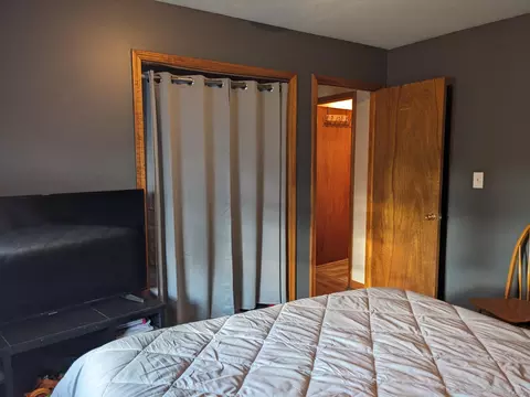 Bedroom - 240 N Eleventh St, Leipsic, OH 45856 photo 2 of 3
