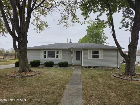 752 N Dix St, Paulding, OH 45879