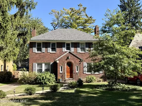 2324 Middlesex Dr, Toledo, OH 43606